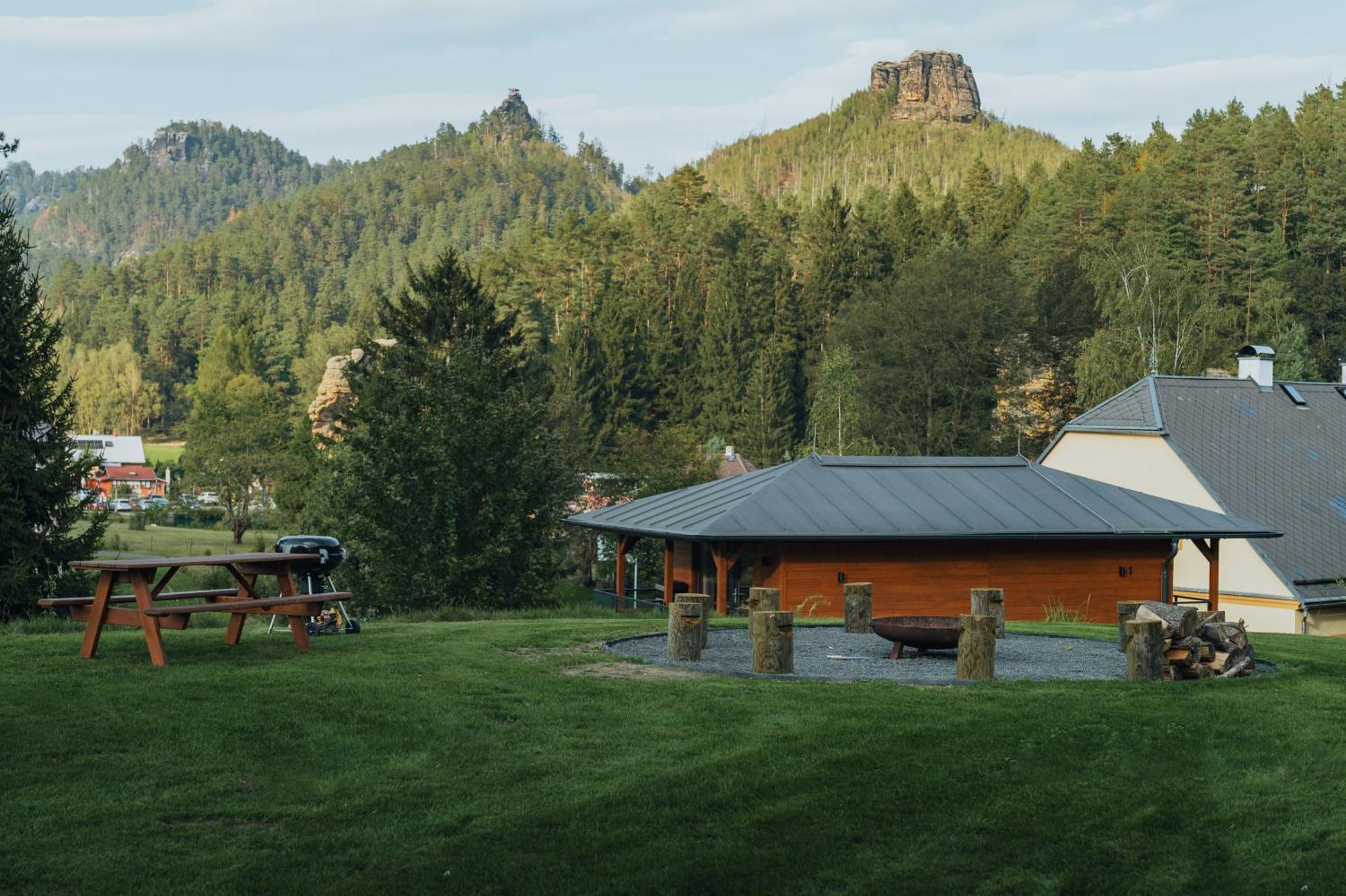 Natur Resort Jetrichovice ภายนอก รูปภาพ